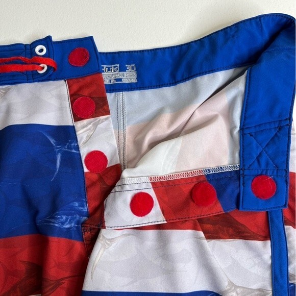 Huk Performance Fishing KC Scott Blue Marlin Board Shorts Flag Patriotic Men 30 - Picture 4 of 14